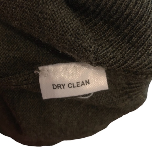 SAKS FIFTH AVENUE Sweater Women's Size XL Green Extra Fine Pullover - Picture 4 of 5